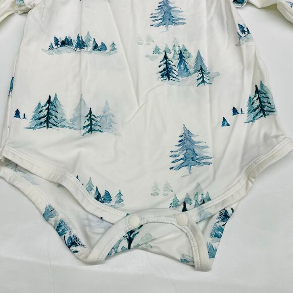 NWT Tickety-Boo 18/24M Winter Landscape Frill Onesie - Picture 4 of 5